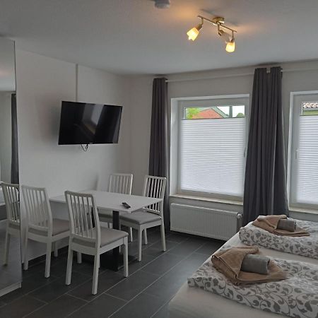 Ferienhaus Am Binnenhafen Emden Exteriör bild