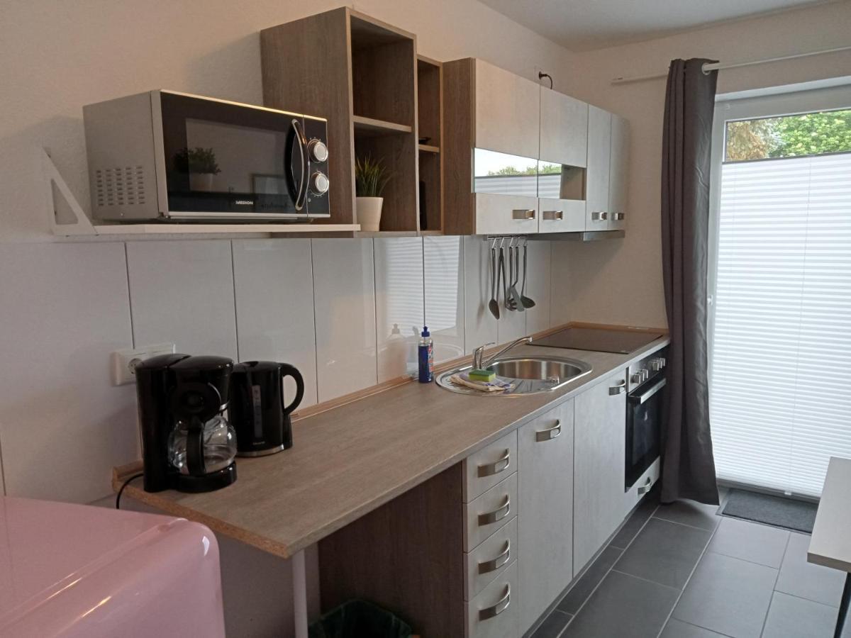 Ferienhaus Am Binnenhafen Emden Exteriör bild