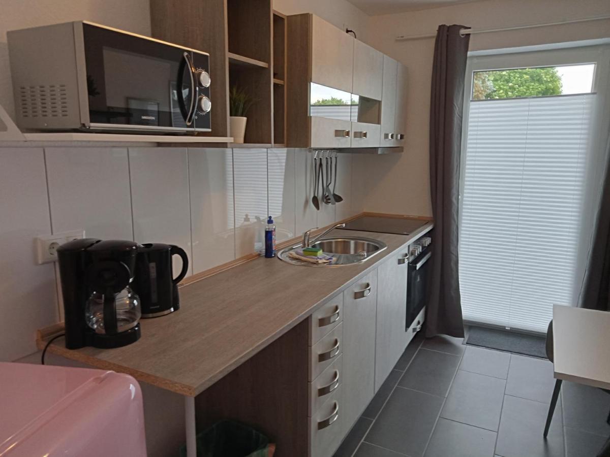 Ferienhaus Am Binnenhafen Emden Exteriör bild